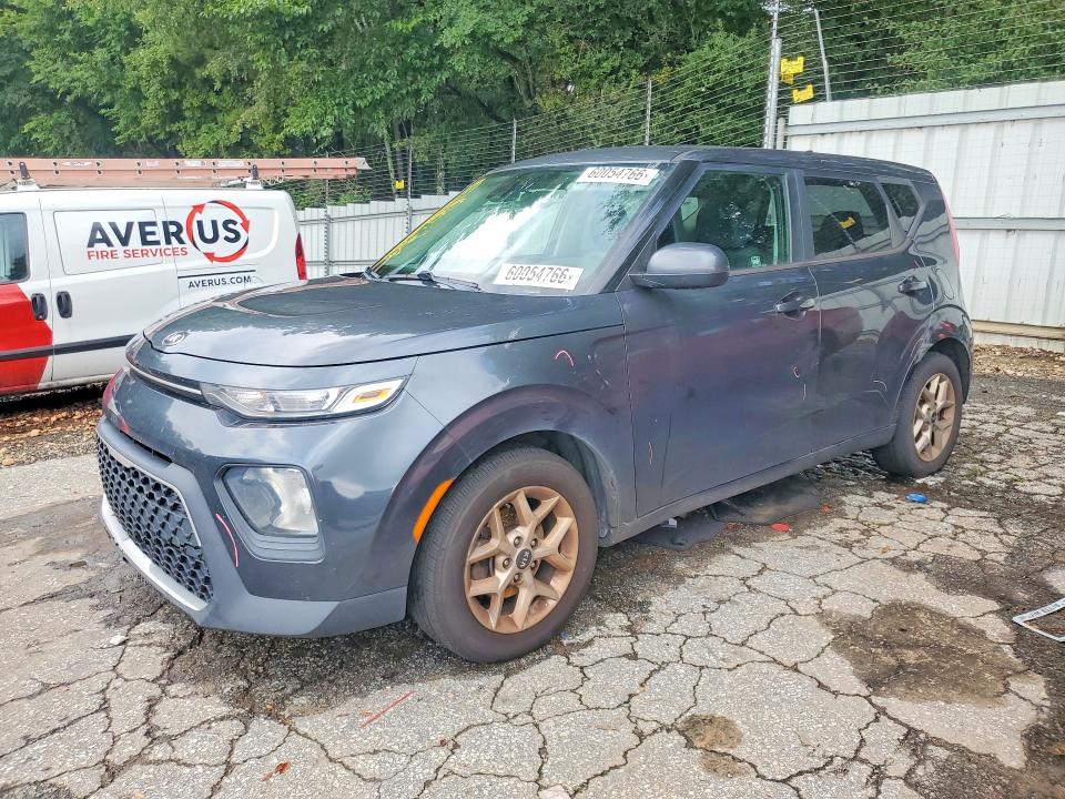 KIA SOUL 2021 with VIN KNDJ23AUXM7769894 - Photo from auction