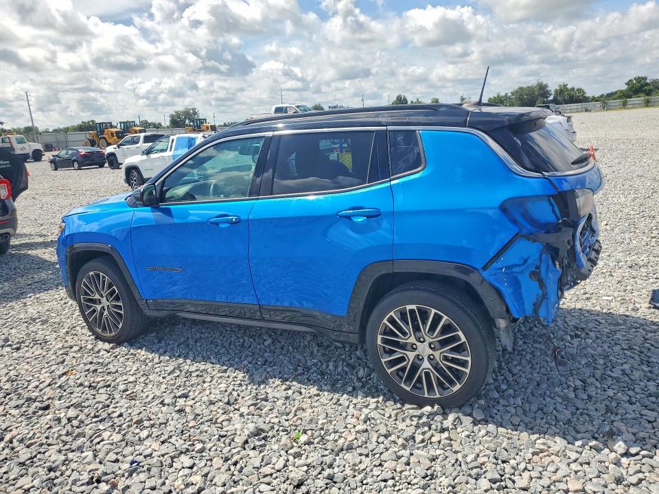 Photo 2 from auction – 2023 JEEP COMPASS with VIN 3C4NJDCN1PT554159