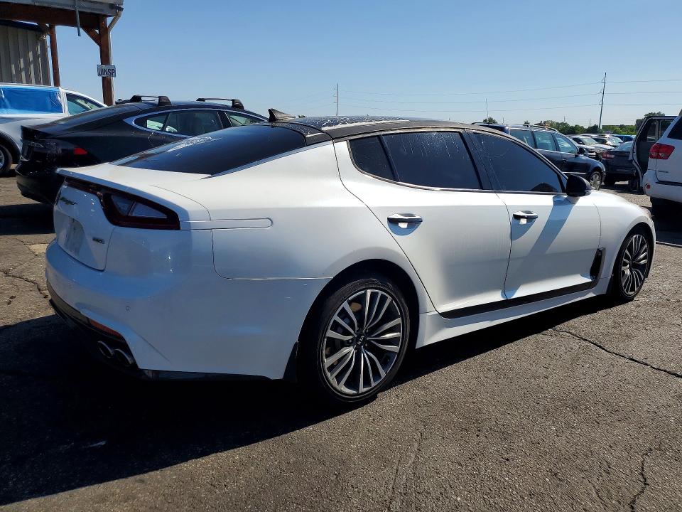 Photo 3 from auction – 2018 KIA STINGER with VIN KNAE25LA6J6033422