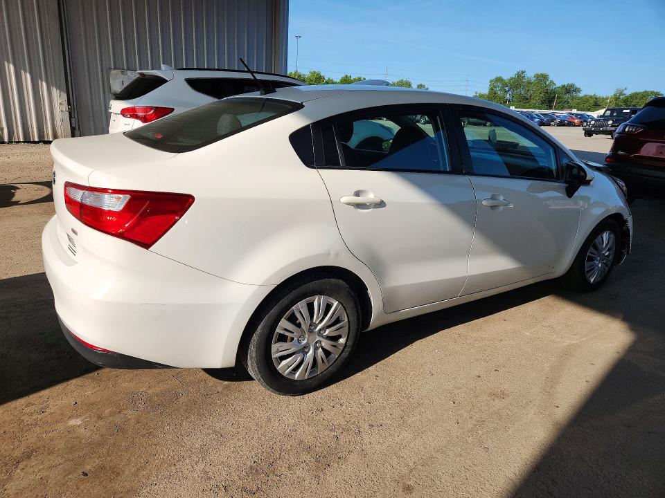 Photo 3 from auction – 2016 KIA RIO with VIN KNADM4A38G6543123