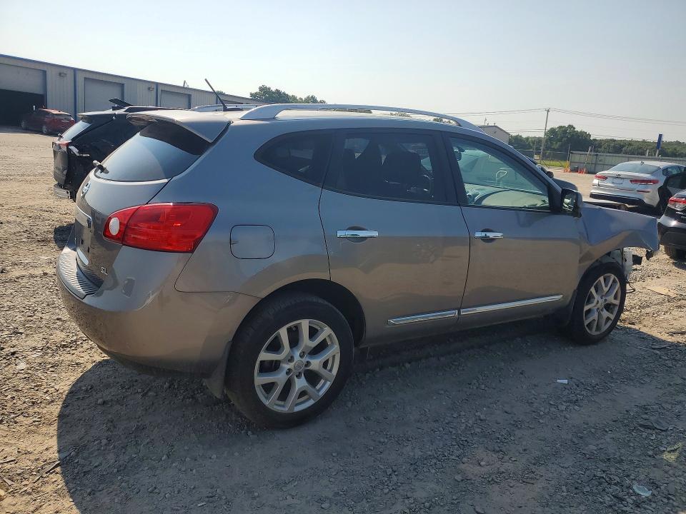 Photo 3 from auction – 2013 NISSAN ROGUE with VIN JN8AS5MTXDW002233