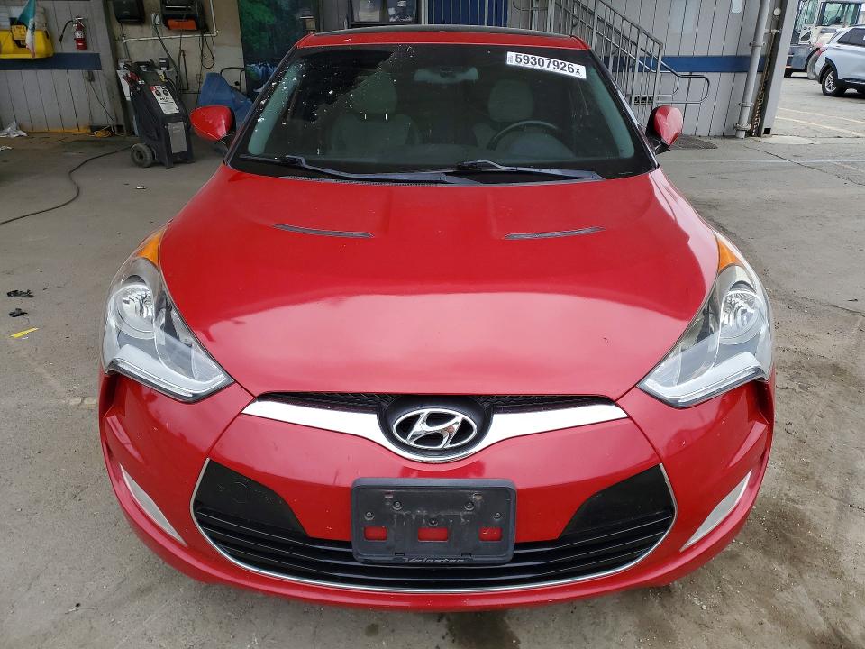 Photo 5 from auction – 2014 HYUNDAI VELOSTER with VIN KMHTC6AD2EU215318