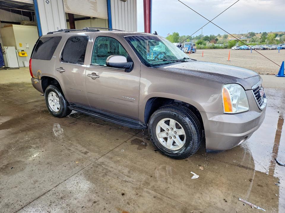 Photo 4 from auction – 2014 GMC YUKON with VIN 1GKS2CE09ER117399