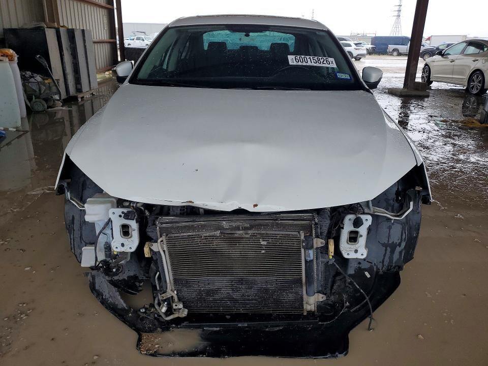 Photo 5 from auction – 2016 VOLKSWAGEN JETTA with VIN 3VWD67AJ5GM238205