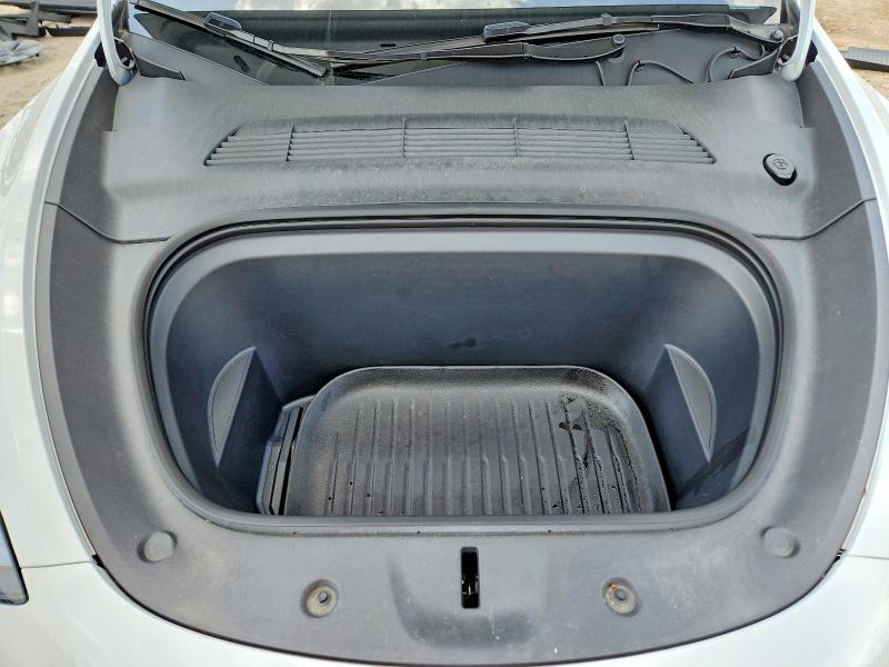 Photo 12 from auction – 2024 TESLA MODEL Y with VIN 7SAYGDED7RF149945