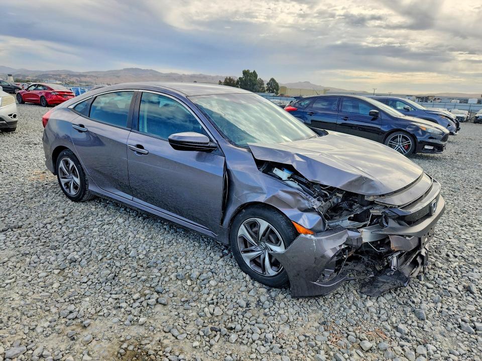 Photo 4 from auction – 2020 HONDA CIVIC with VIN 19XFC2F6XLE211405