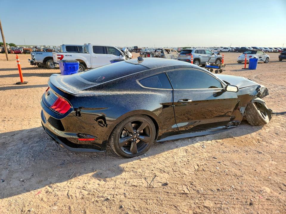 Photo 3 from auction – 2021 FORD MUSTANG with VIN 1FA6P8CF1M5139735