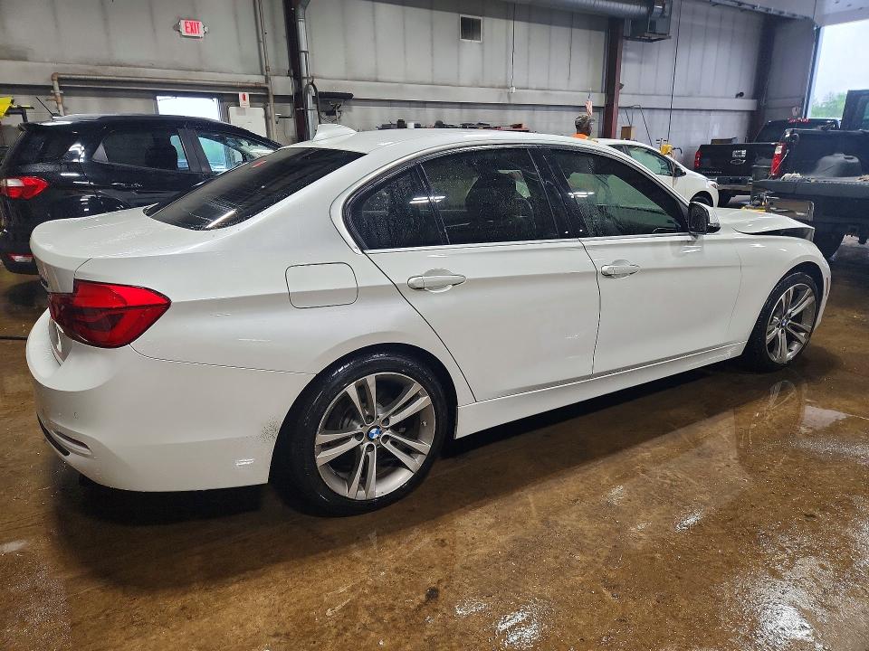 Photo 3 from auction – 2017 BMW 330 with VIN WBA8D9G53HNU60505