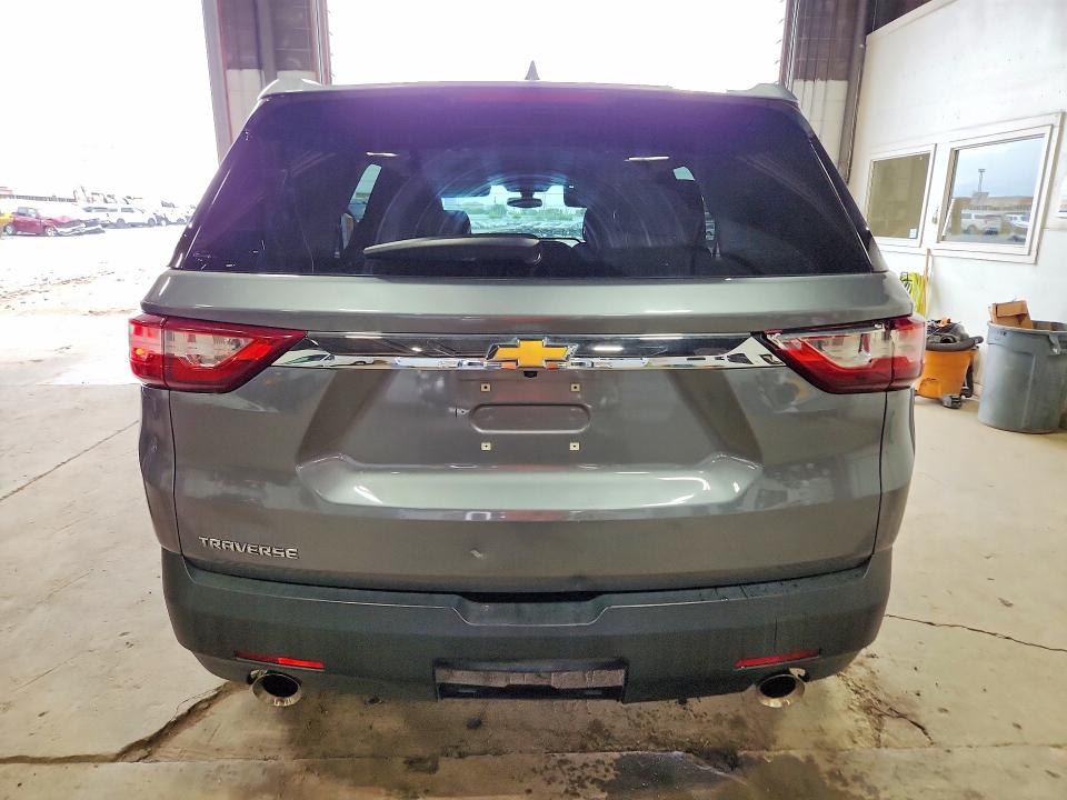 Photo 6 from auction – 2018 CHEVROLET TRAVERSE with VIN 1GNERFKW3JJ246205