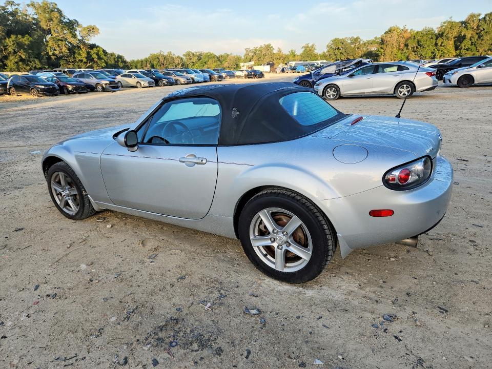 Photo 2 from auction – 2006 MAZDA MX-5 MIATA with VIN JM1NC25F860102645
