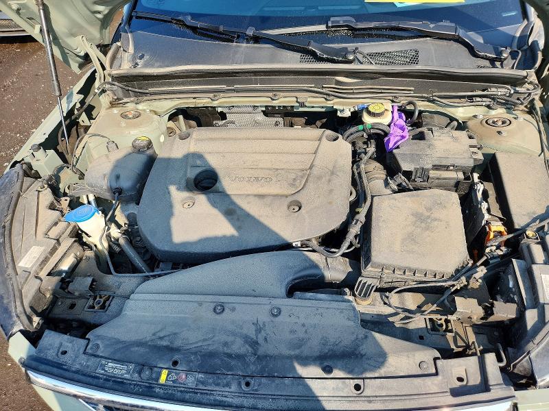Photo 11 from auction – 2023 VOLVO XC40 with VIN YV4L12UV7P2022942