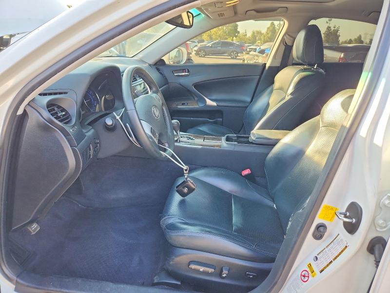 Photo 7 from auction – 2013 LEXUS IS with VIN JTHBF5C28D5193183