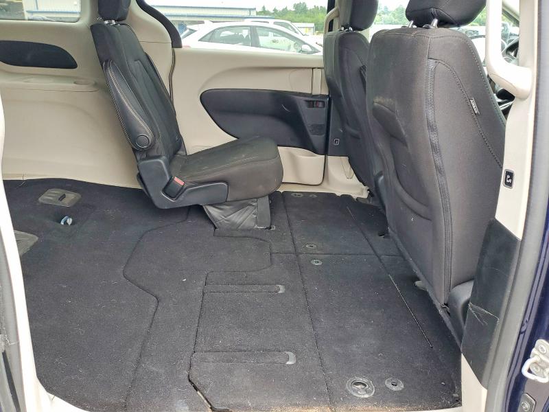 Photo 11 from auction – 2017 CHRYSLER PACIFICA with VIN 2C4RC1DG7HR642941