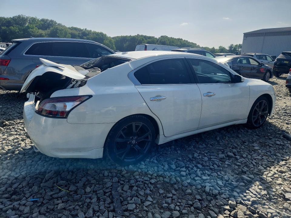 Photo 3 from auction – 2013 NISSAN MAXIMA with VIN 1N4AA5AP4DC842652