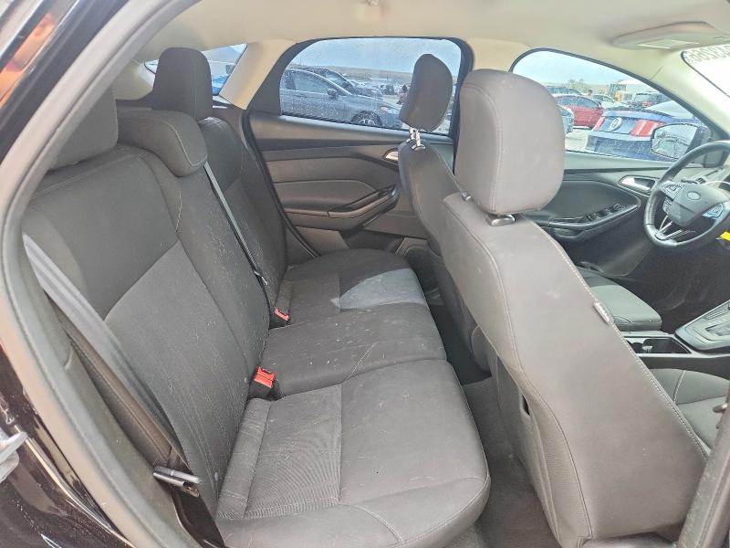 Photo 10 from auction – 2016 FORD FOCUS with VIN 1FADP3K29GL315388