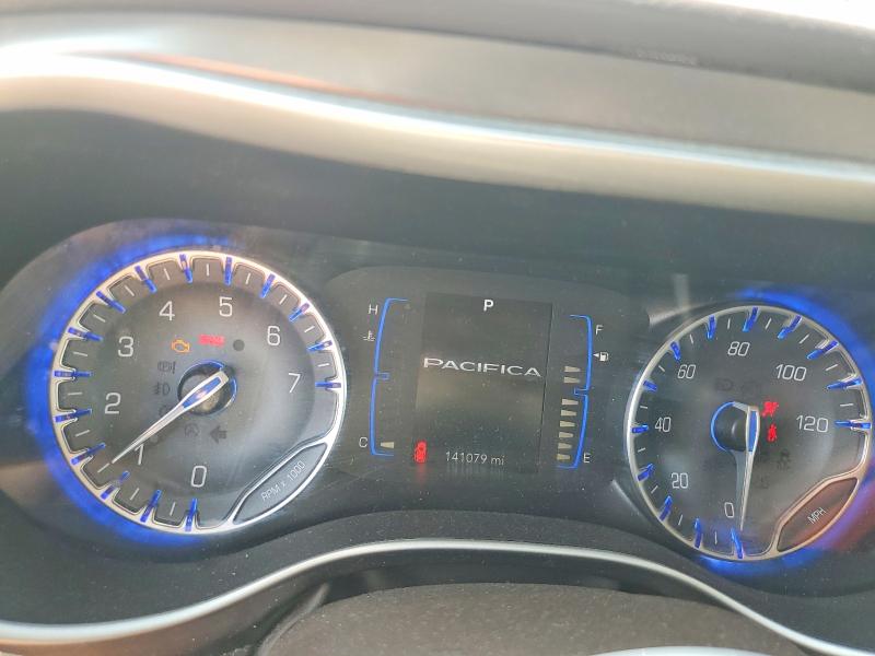 Photo 9 from auction – 2018 CHRYSLER PACIFICA with VIN 2C4RC1BG7JR172273