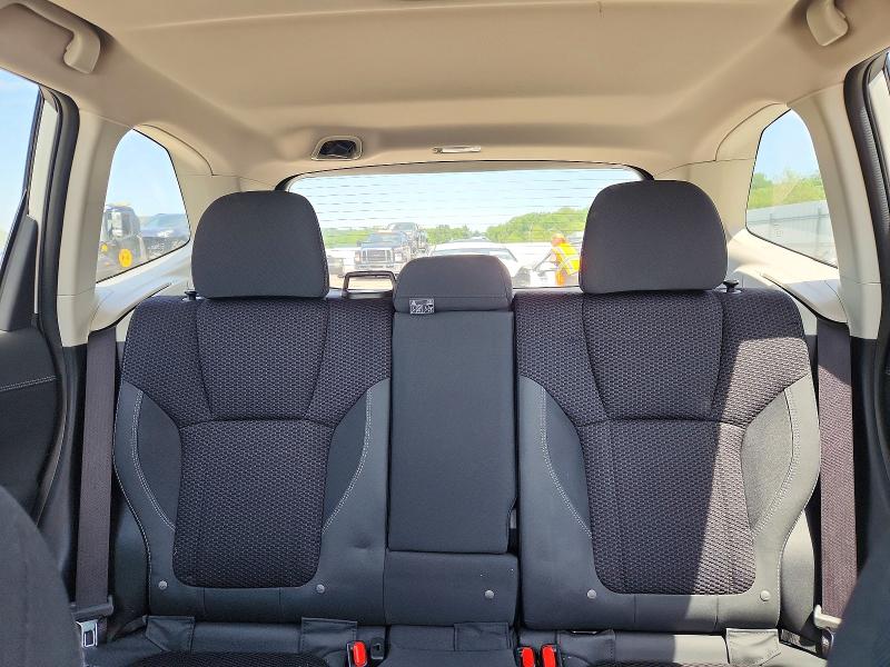 Photo 10 from auction – 2019 SUBARU FORESTER with VIN JF2SKAEC6KH435106