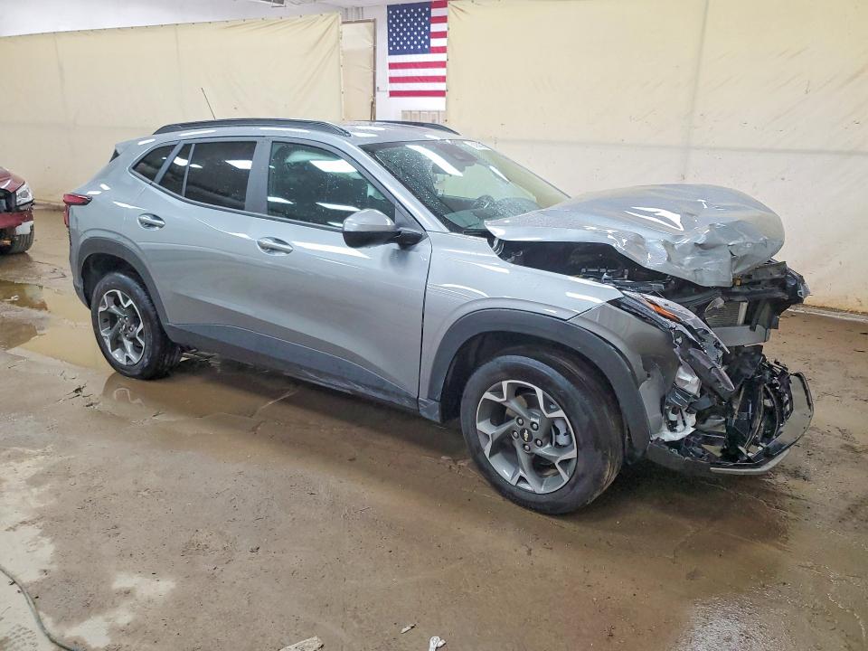 Photo 4 from auction – 2025 CHEVROLET TRAX with VIN KL77LHEP7SC149983