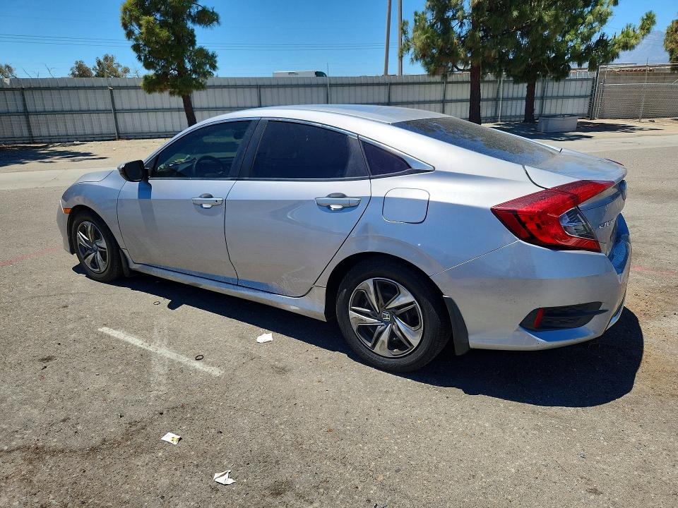 Foto 2 de la subasta – 2019 HONDA CIVIC con VIN 2HGFC2F62KH530091