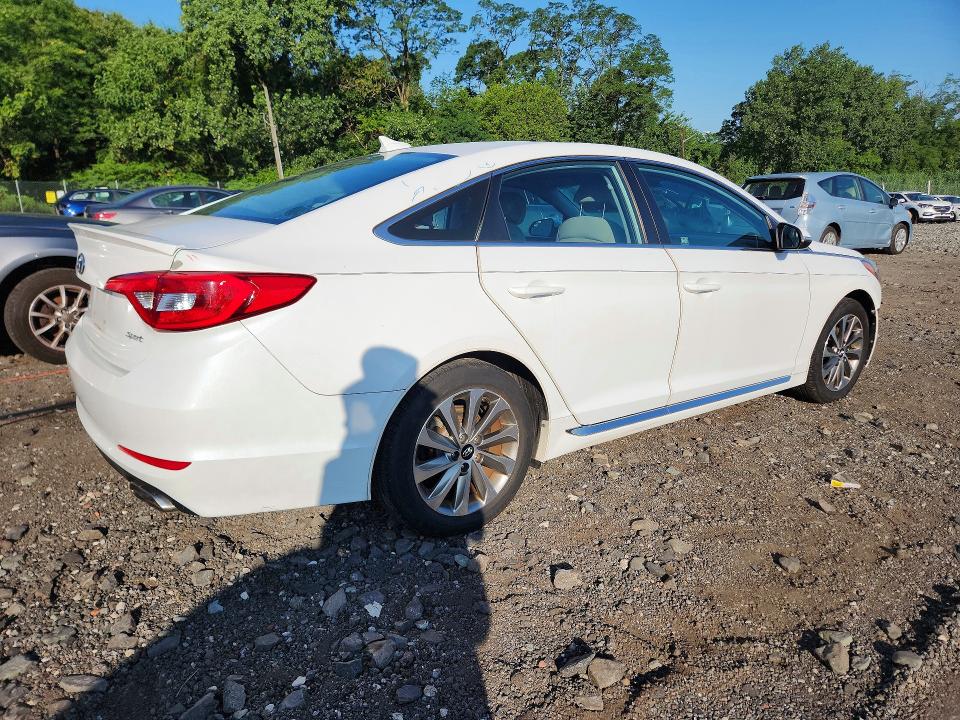 Photo 3 from auction – 2016 HYUNDAI SONATA with VIN 5NPE34AF1GH354937