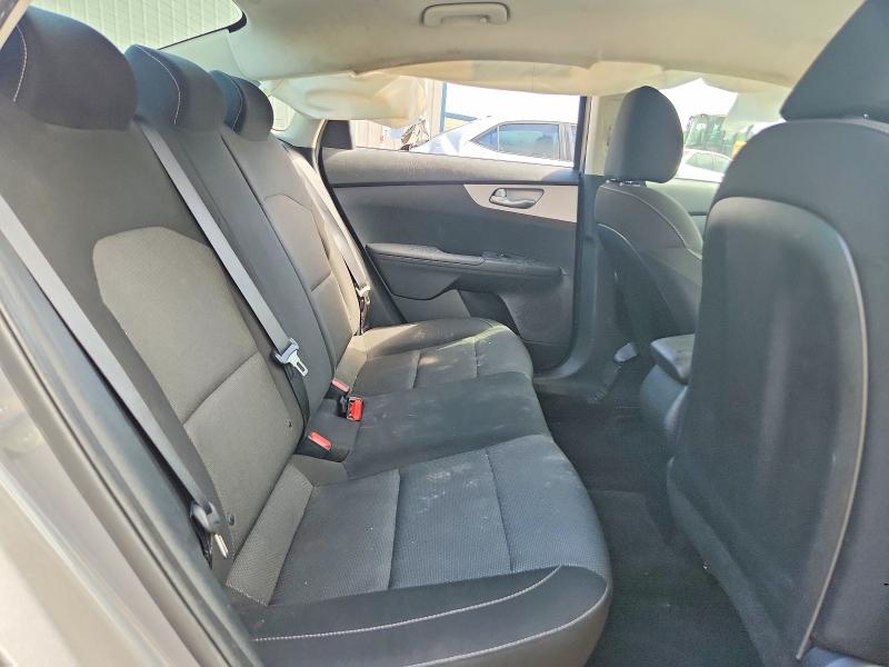 Photo 10 from auction – 2024 KIA FORTE with VIN 3KPF24AD2RE711300