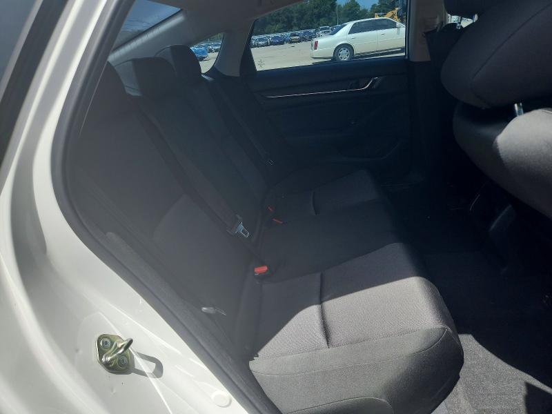 Photo 10 from auction – 2018 HONDA ACCORD with VIN 1HGCV1F18JA215210