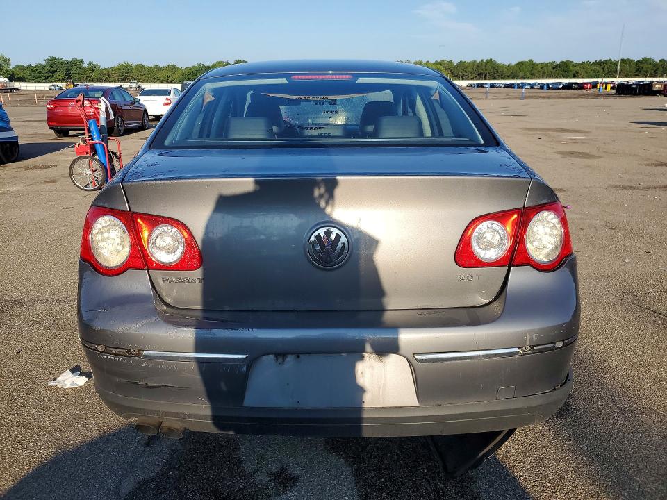 Photo 6 from auction – 2008 VOLKSWAGEN PASSAT with VIN WVWJK73C28E217576