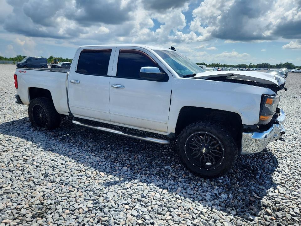Photo 4 from auction – 2016 CHEVROLET SILVERADO with VIN 3GCUKREC1GG302826