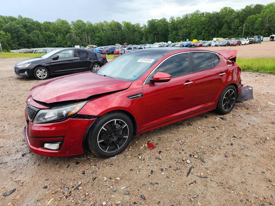 KIA OPTIMA 2015 مع رقم تعريف المركبة 5XXGN4A78FG367660 - صورة من المزاد