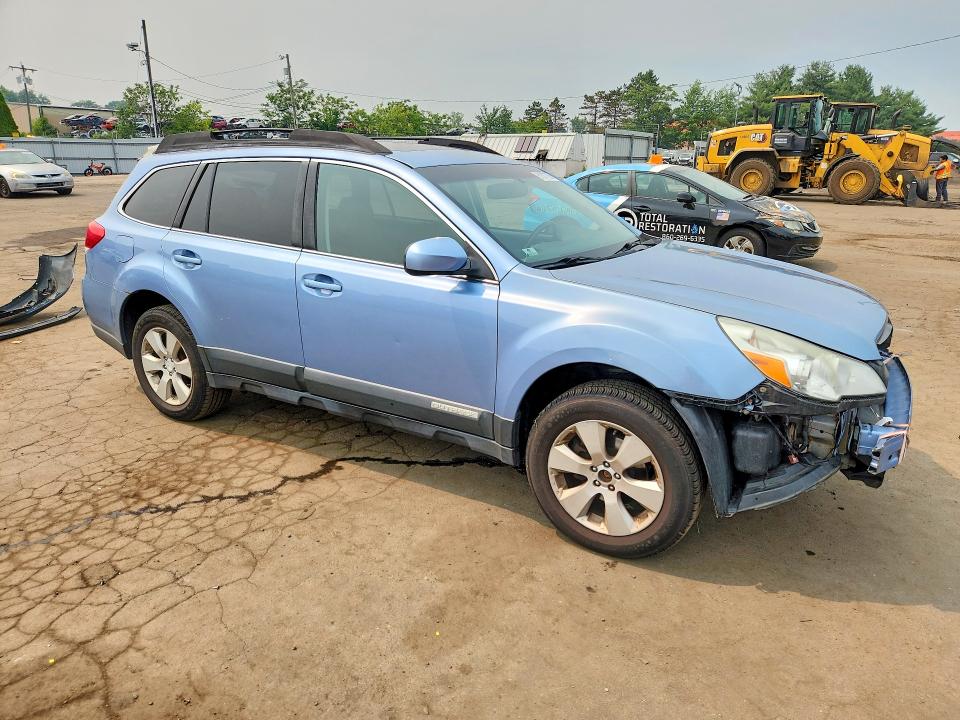 Photo 4 from auction – 2011 SUBARU OUTBACK with VIN 4S4BRBGC4B3403177