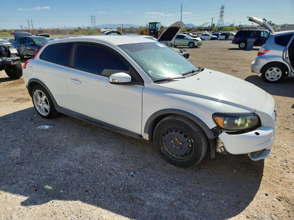 Zdjęcie 4 z aukcji – 2009 VOLVO C30 z VIN YV1MK672392147639