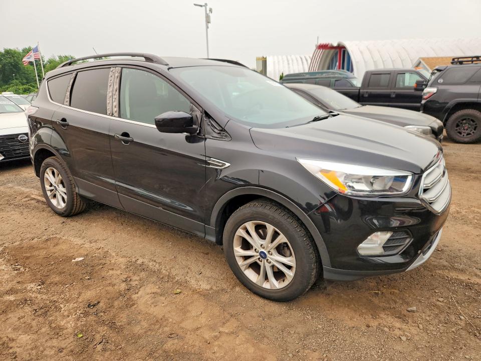 Photo 4 from auction – 2018 FORD ESCAPE with VIN 1FMCU0GD3JUC69206