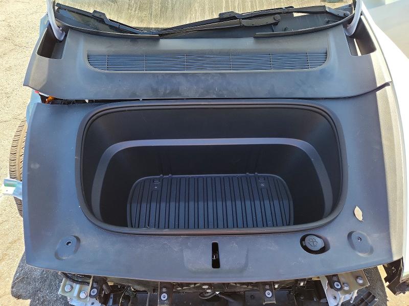 Photo 11 from auction – 2026 TESLA MODEL Y with VIN 7SAYGDED2TF524020