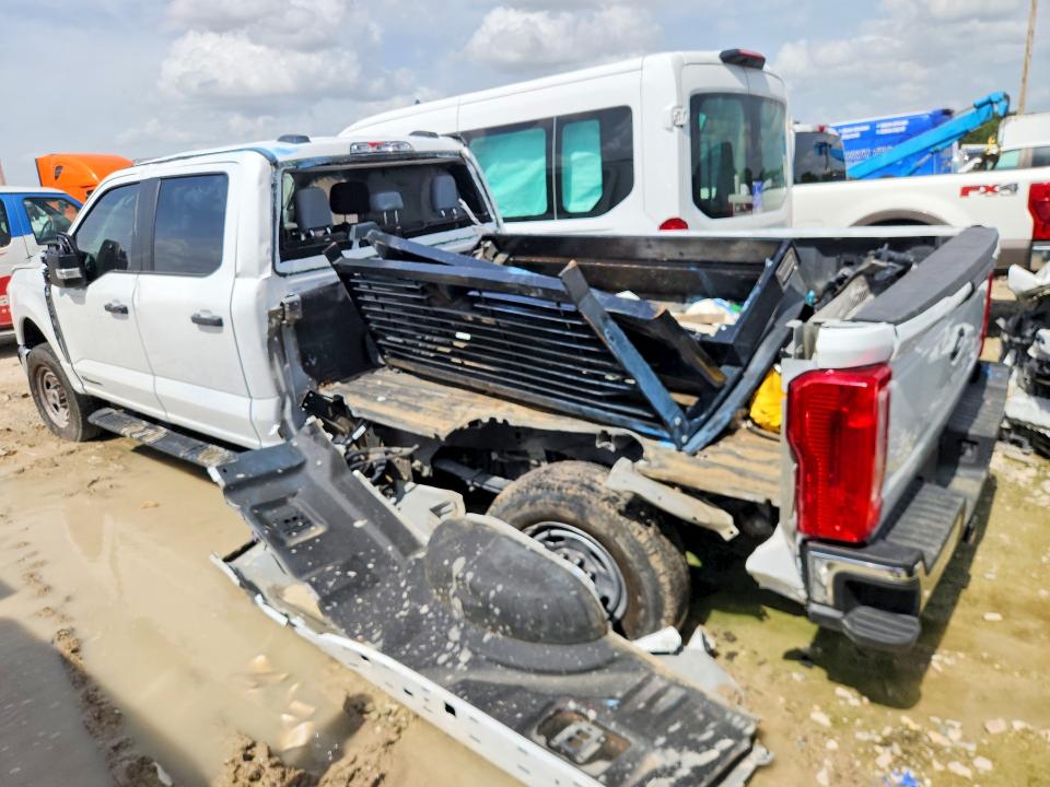 Фото 2 с аукциона – 2025 FORD F250 с VIN 1FT7W2BT9SEC89563