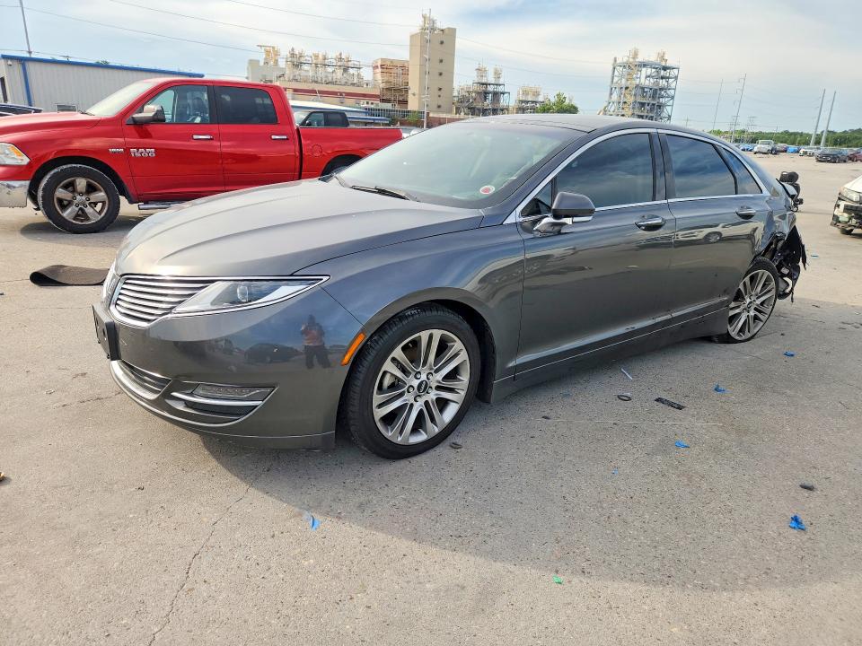 LINCOLN MKZ 2015 with VIN 3LN6L2LU0FR618712 - Photo from auction