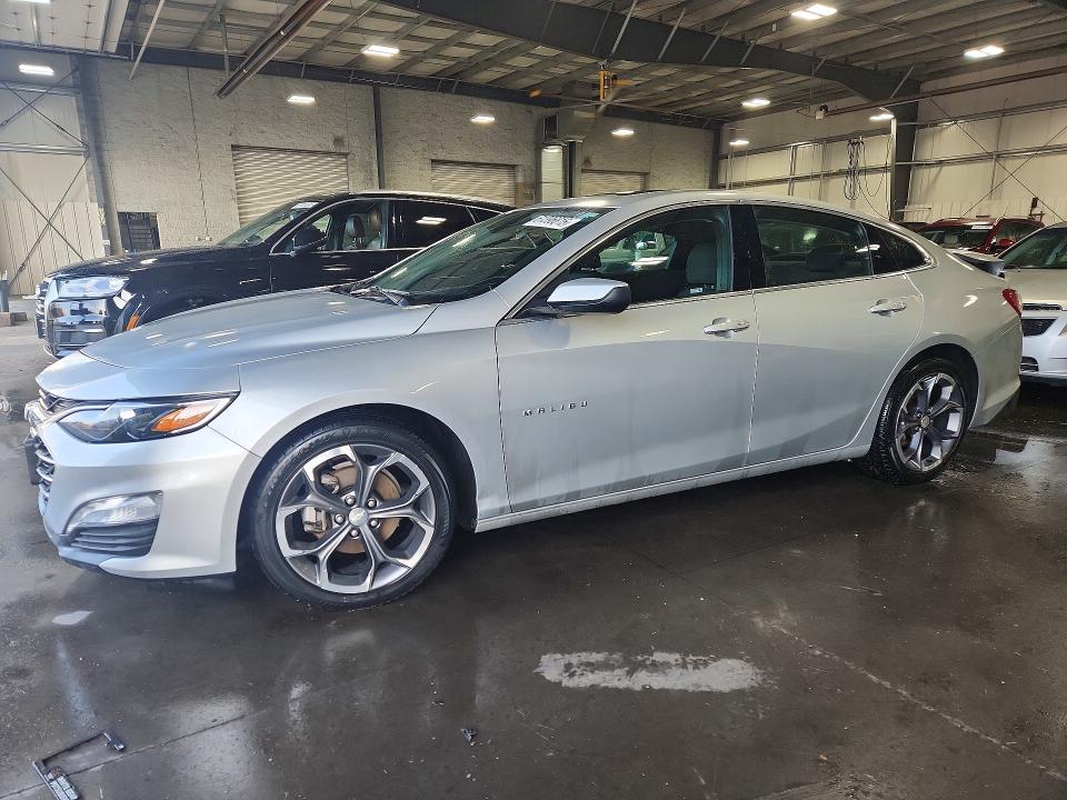 CHEVROLET MALIBU 2021 with VIN 1G1ZD5ST8MF074181 - Photo from auction