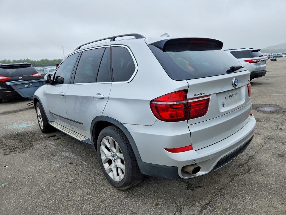 Photo 2 from auction – 2013 BMW X5 with VIN 5UXZV4C52D0E08742