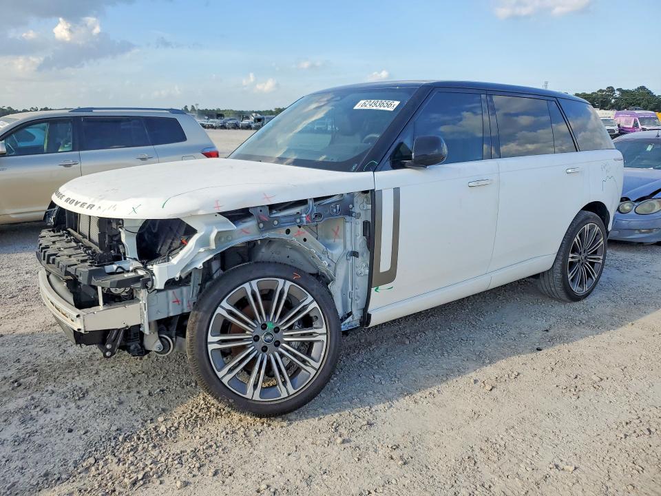 LAND ROVER RANGE ROVER 2025 with VIN SALKPBFU9SA326024 - Photo from auction