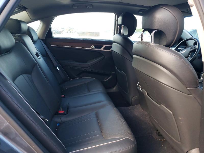 Photo 10 from auction – 2016 HYUNDAI GENESIS with VIN KMHGN4JEXGU118668
