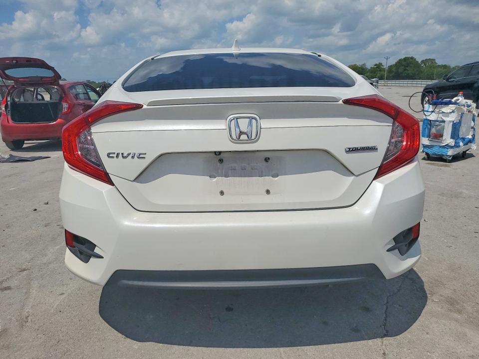 Photo 6 from auction – 2017 HONDA CIVIC with VIN 19XFC1F95HE004433