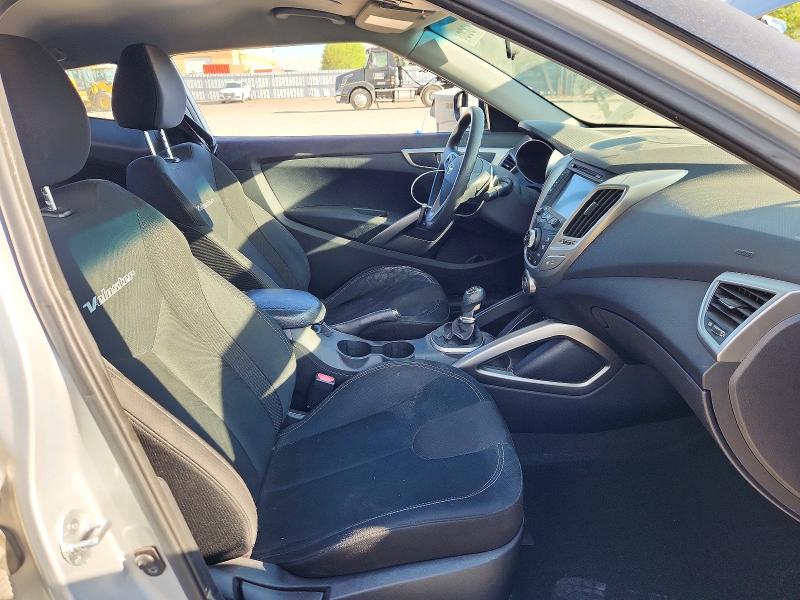 Photo 7 from auction – 2012 HYUNDAI VELOSTER with VIN KMHTC6ADXCU081316