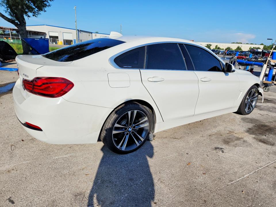 صورة رقم 3 من المزاد - 2020 BMW 430I مع VIN WBA4J1C09LCD72312
