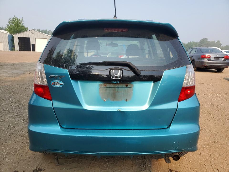 Photo 6 from auction – 2013 HONDA FIT with VIN LUCGE8H55D3010876