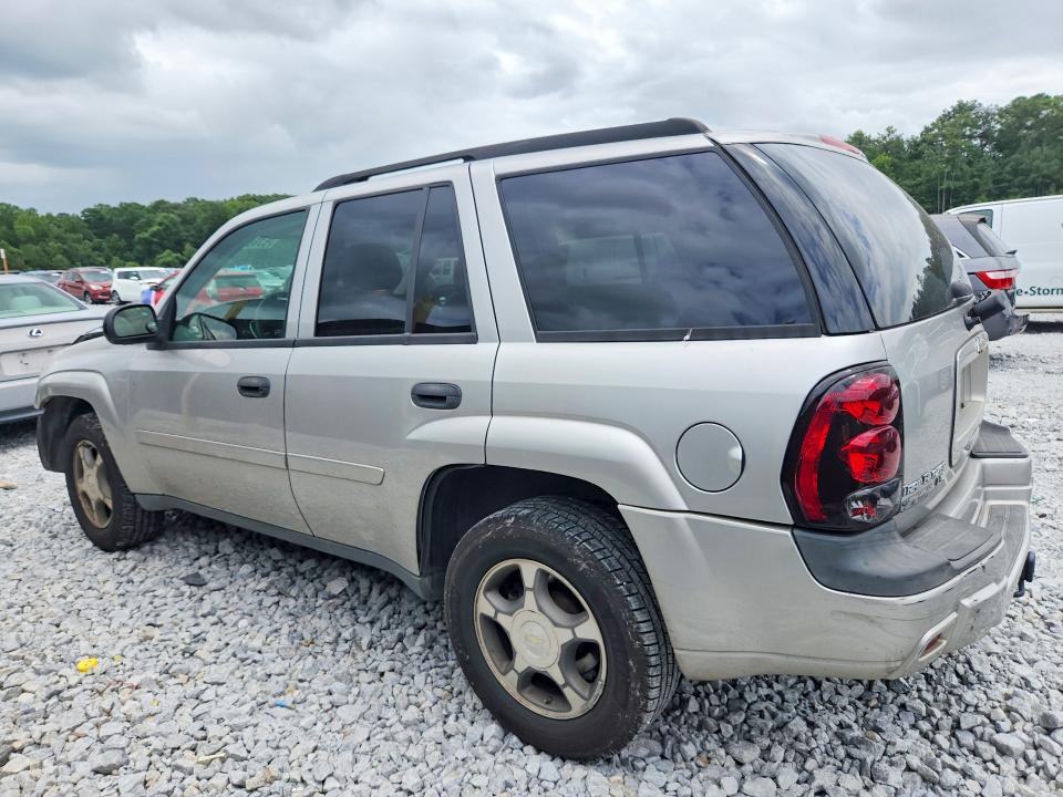 Photo 2 from auction – 2008 CHEVROLET TRAILBLAZER with VIN 1GNDS13S982141123