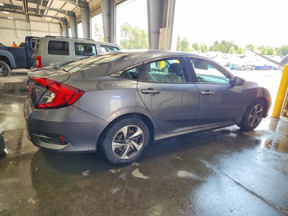 Photo 3 from auction – 2020 HONDA CIVIC with VIN 2HGFC2F64LH552417