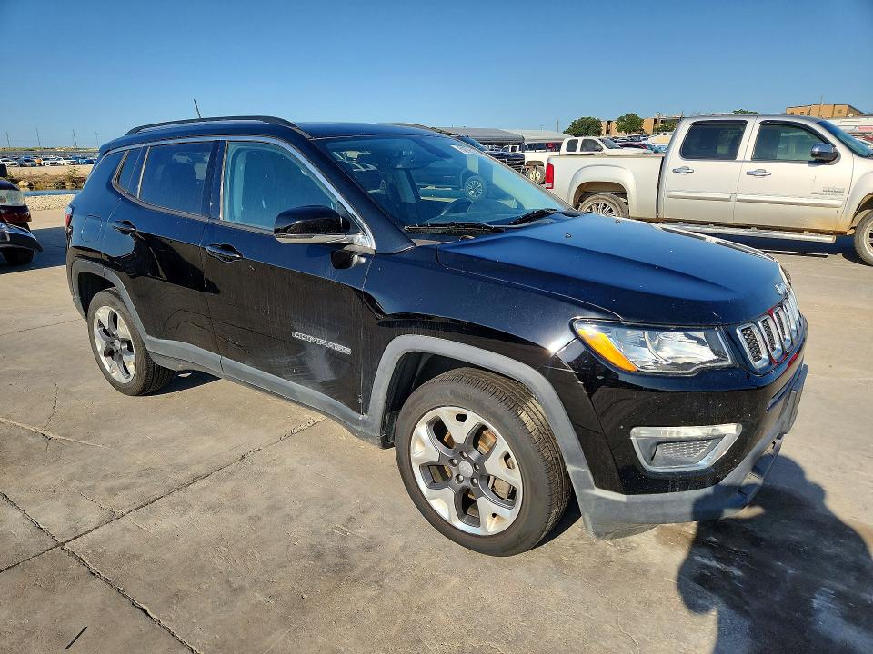 Photo 4 from auction – 2018 JEEP COMPASS with VIN 3C4NJDCB4JT435390