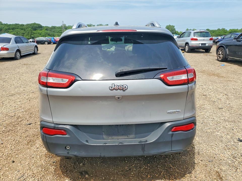 Foto 6 de la subasta – 2017 JEEP CHEROKEE con VIN 1C4PJLCB4HW558677