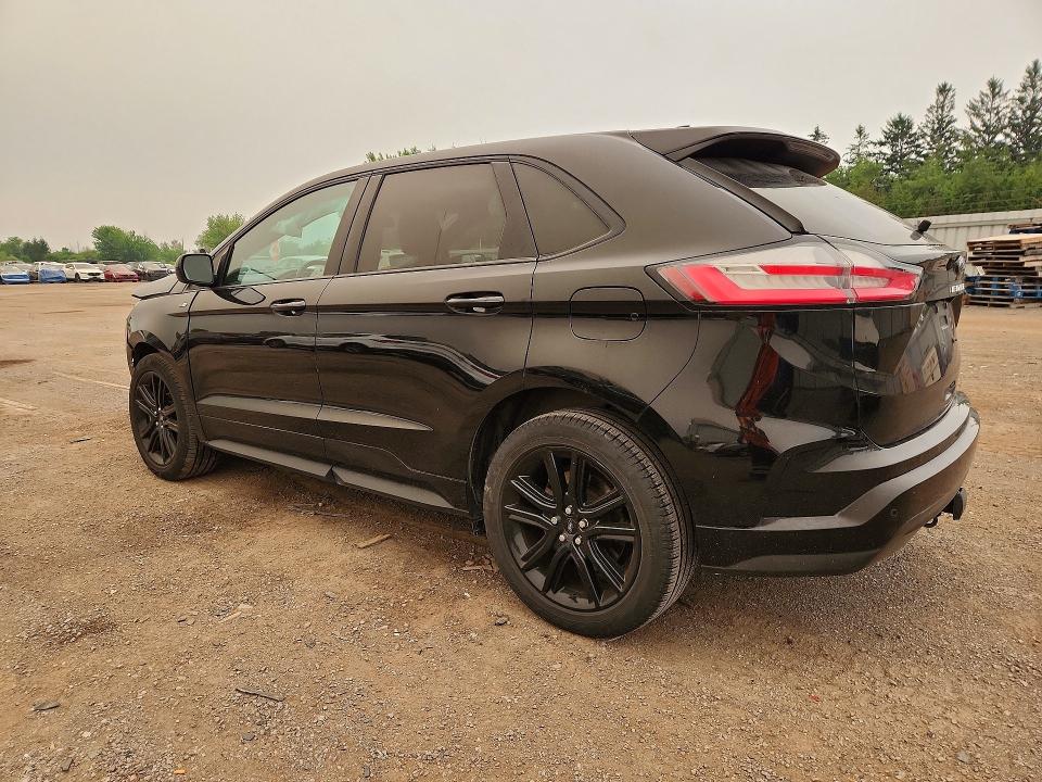 Photo 2 from auction – 2023 FORD EDGE with VIN 2FMPK4J9XPBA60000