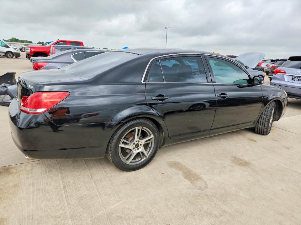 Photo 3 from auction – 2006 TOYOTA AVALON with VIN 4T1BK36B36U083420