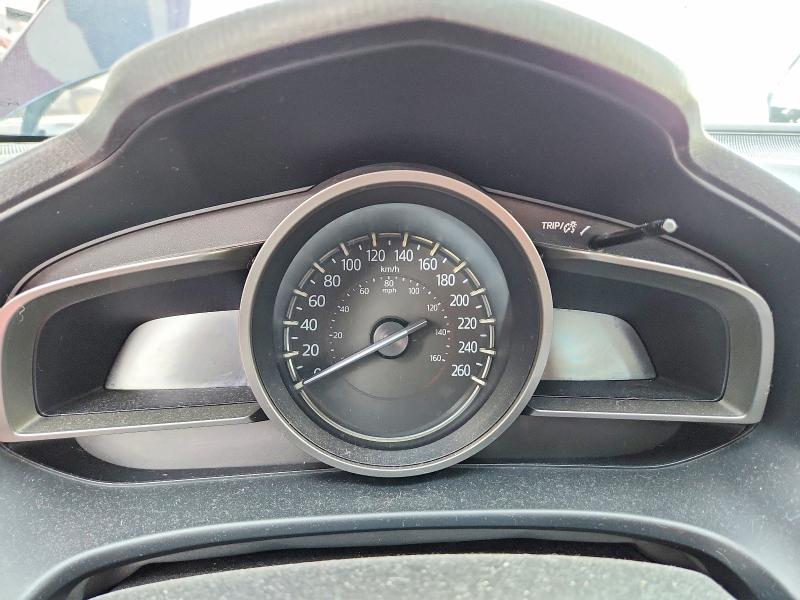 Photo 9 from auction – 2018 MAZDA 3 with VIN JM1BN1V75J1165978